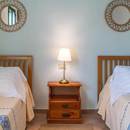 House Levante 28 1 プーラ