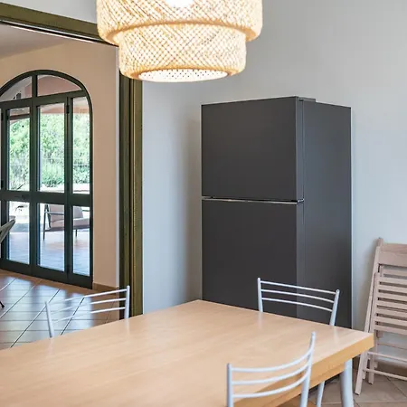 House Levante 28 1 アパート *