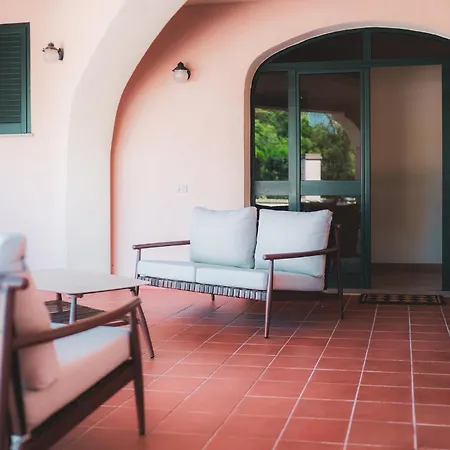 House Levante 28 1 アパート プーラ